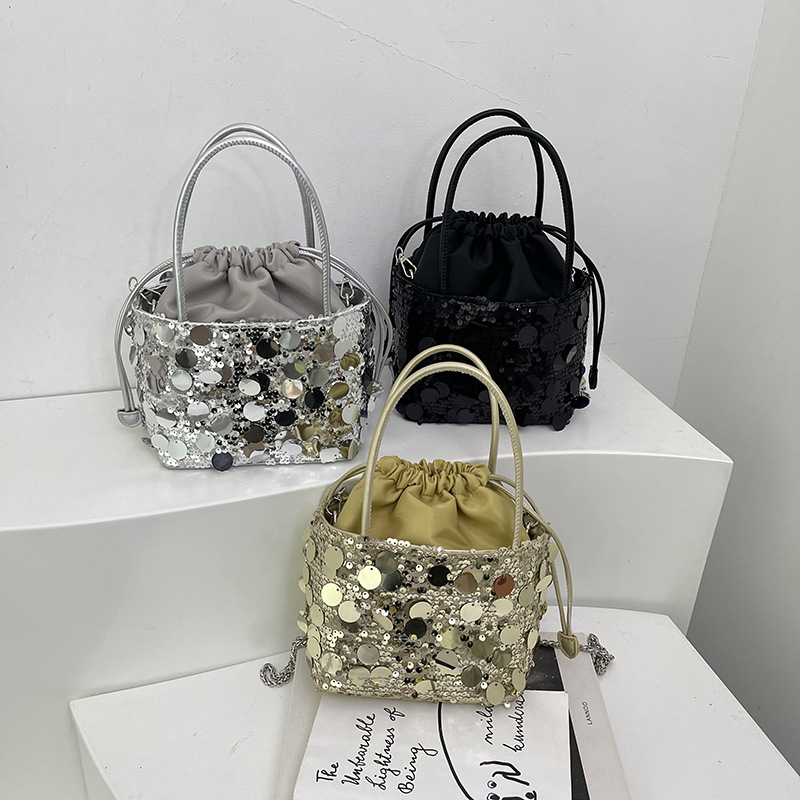 Hafif Lüks Payetler Kova Çanta - Luxury Bags News incelemesi ve fiyatı