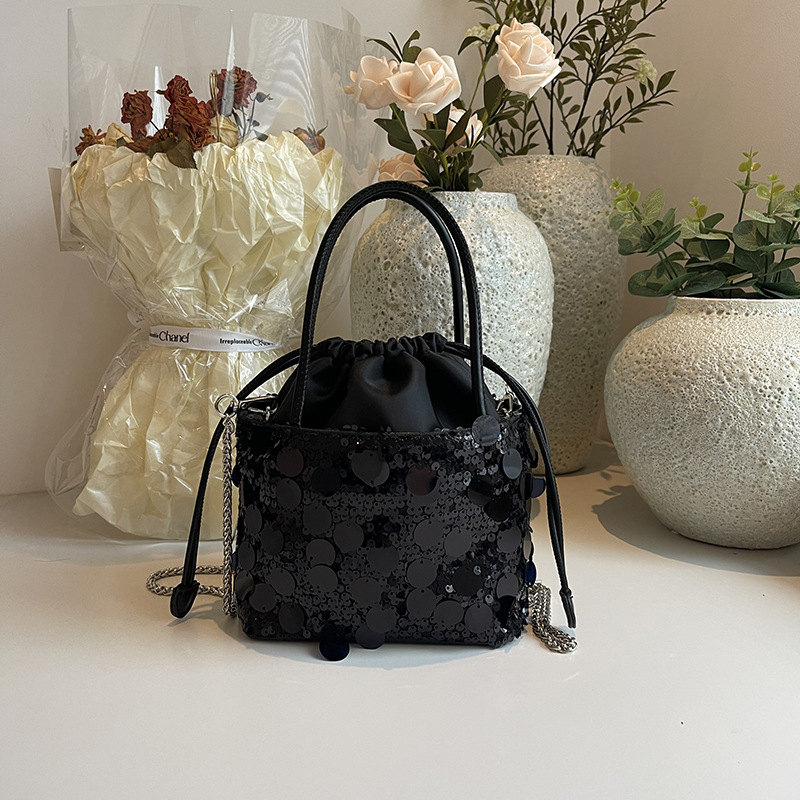 Hafif Lüks Payetler Kova Çanta - Luxury Bags News incelemesi ve fiyatı