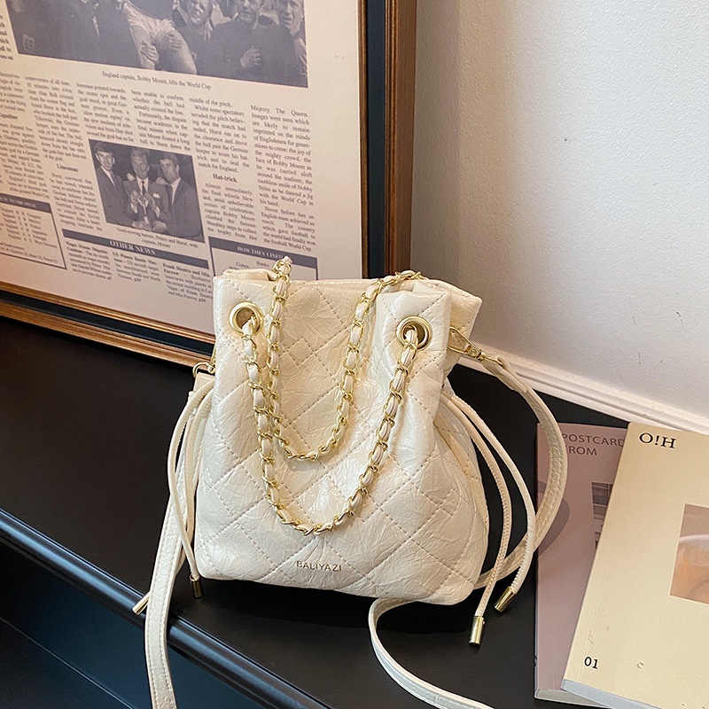 Kadınlar İçin Kapitone İpli Ça - Chain Crossbody Quilted incelemesi ve fiyatı