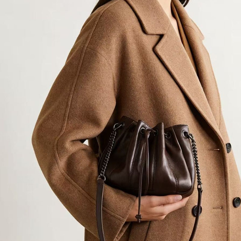 Moda İpli Kova Çanta Lüks Kapi - Chain Crossbody Quilted incelemesi ve fiyatı