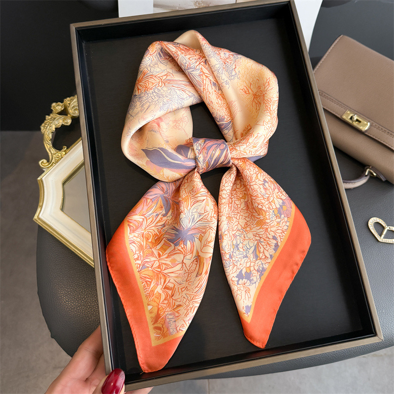 Kadınlar için lüks tasarım bas - Luxury Bags Online incelemesi ve fiyatı