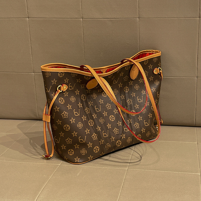 Zarif Deri Bebek Bezi Çantası  - Luxury Bags Lv incelemesi ve fiyatı