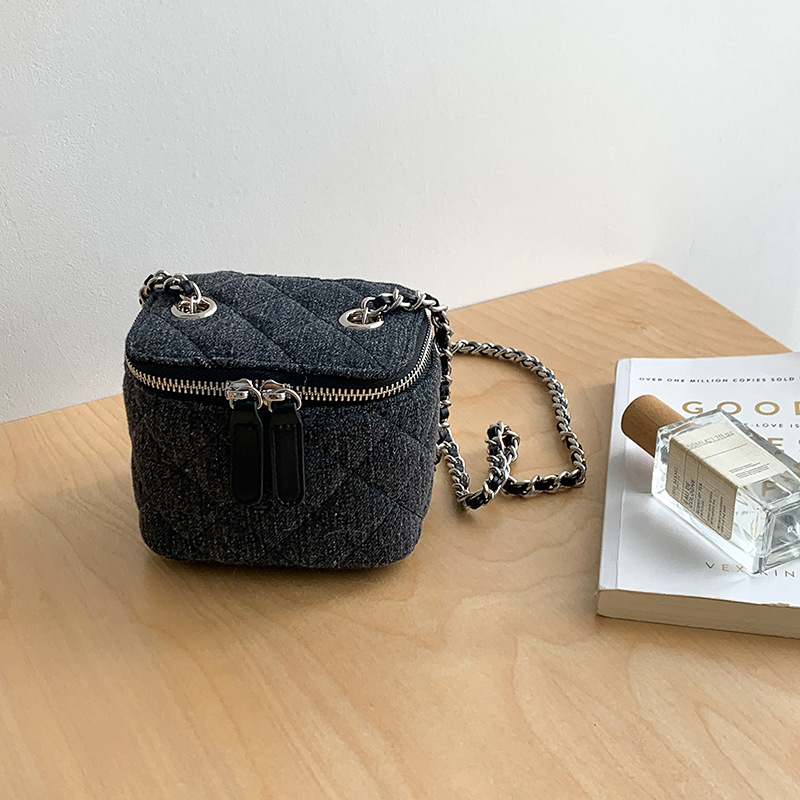 Küçük Kapitone Kutu Crossbody  - Chain Crossbody Quilted incelemesi ve fiyatı