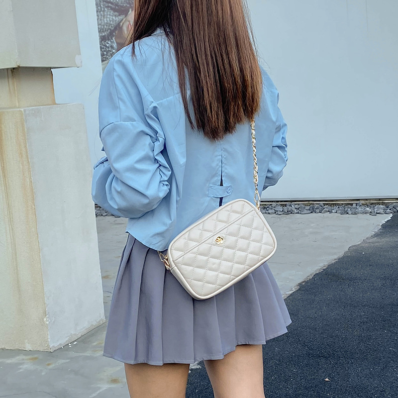 Trendy Kadın Çantaları 2026 Ye - Chain Crossbody Quilted incelemesi ve fiyatı