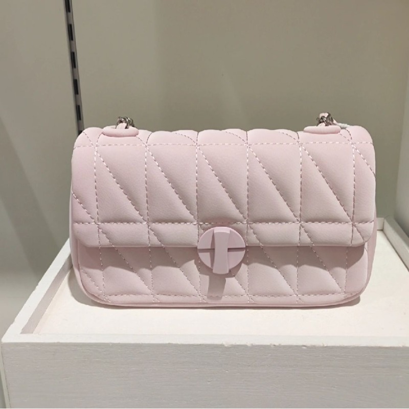 Şık Kapitone Zincirli Çapraz A - Chain Crossbody Quilted incelemesi ve fiyatı